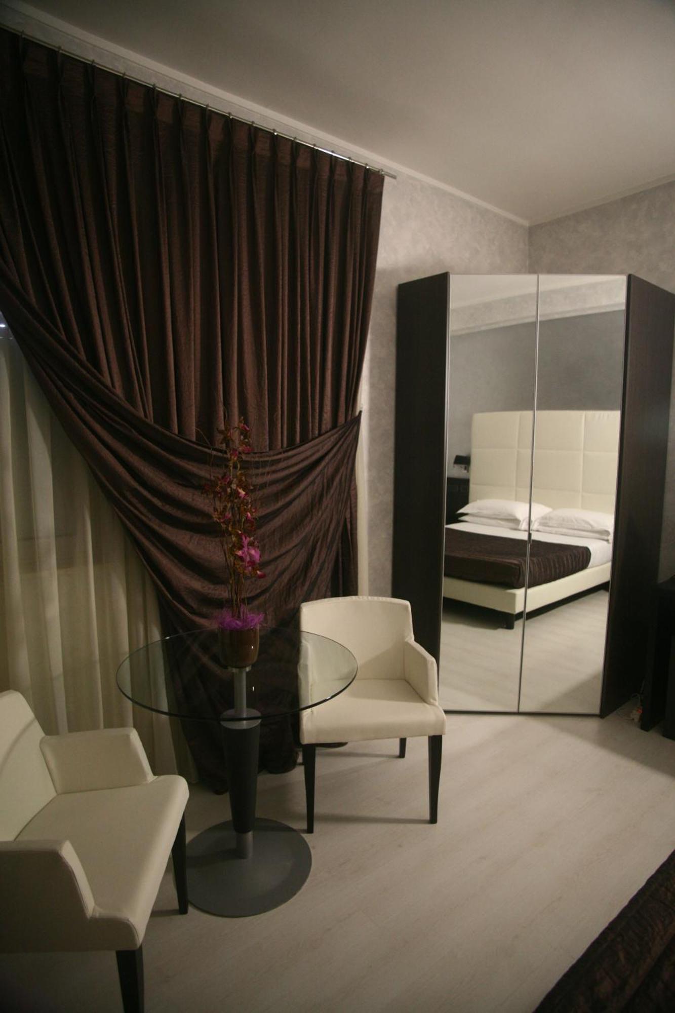 Hotel Victoria Porto San Giorgio Dış mekan fotoğraf