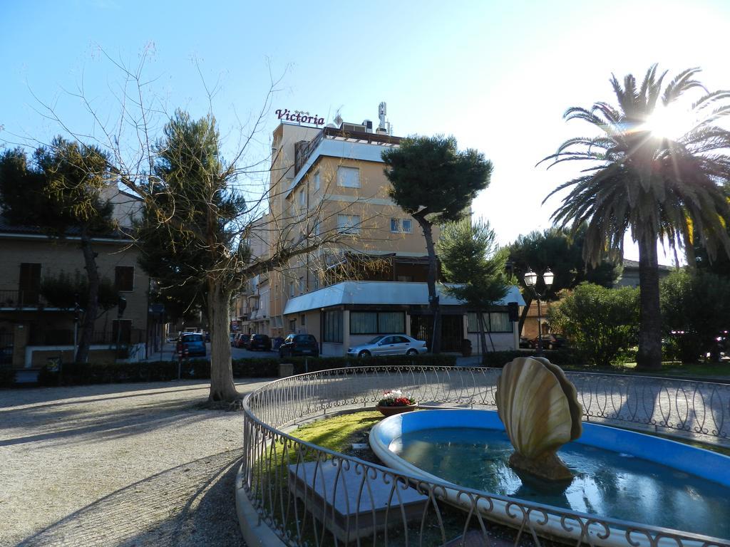 Hotel Victoria Porto San Giorgio Dış mekan fotoğraf